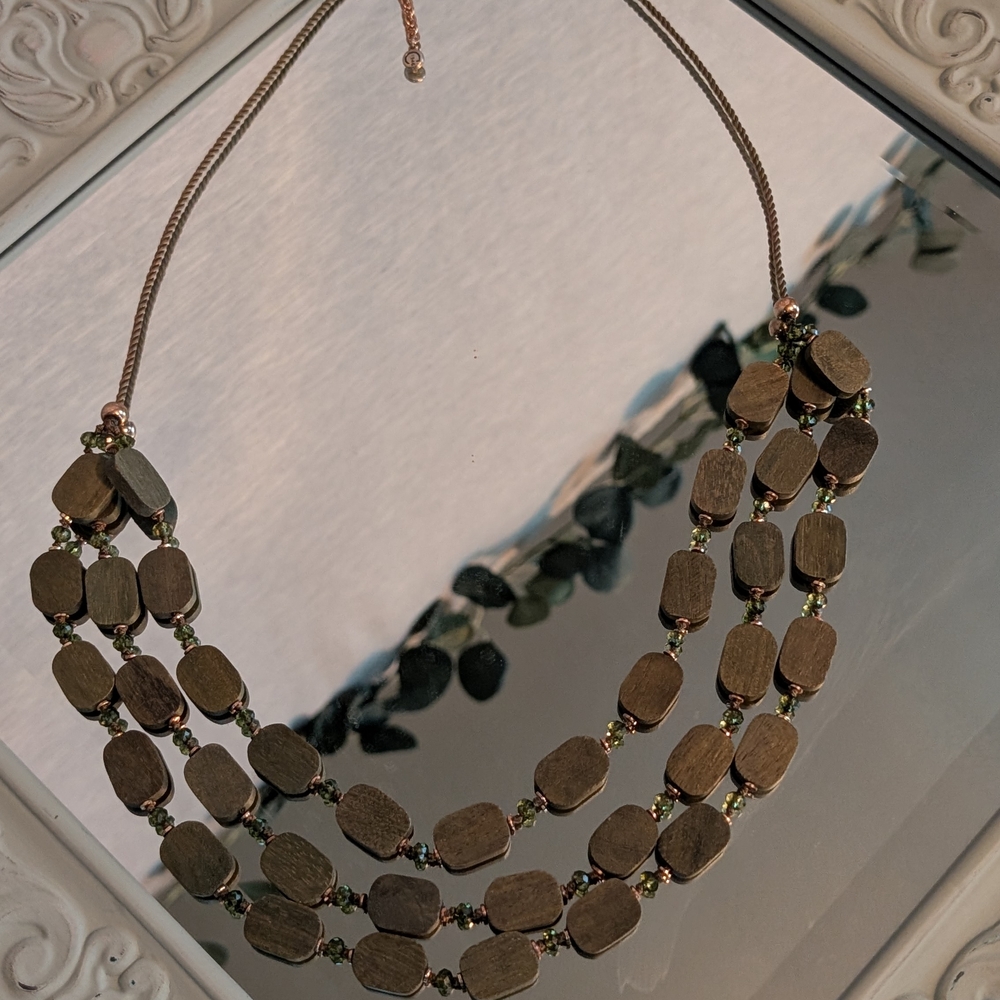 Cato Green Wooden Bead Necklace